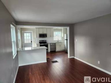 Main picture of 2385 Indiana Ave