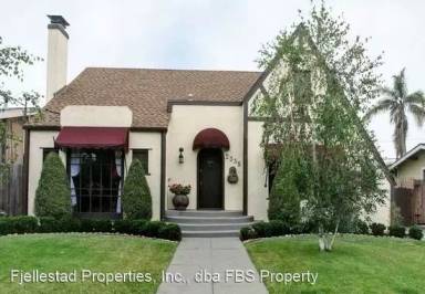 Main picture of 2335 32nd St