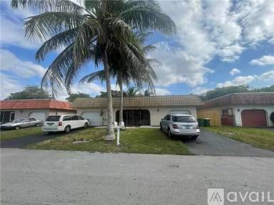 Main picture of 7902 NW 70th Ct