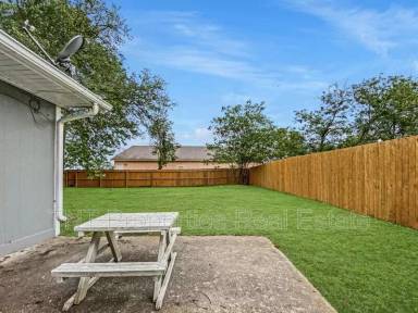 Main picture of 108 Missionary Cir