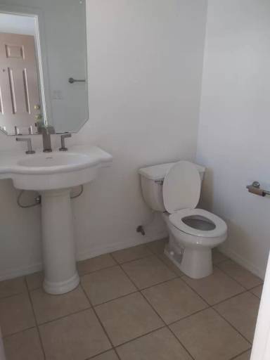 Main picture of 7701 Stadler Ave NW