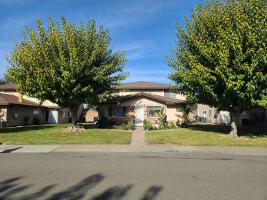 Main picture of NEWLY UPDATED RENTAL IN SACRAMENTO!