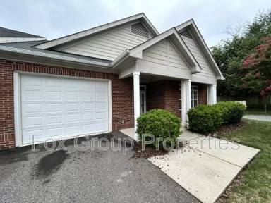 Main picture of 912 Davie Ave