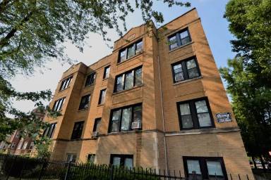 Main picture of 5010 N Springfield Ave