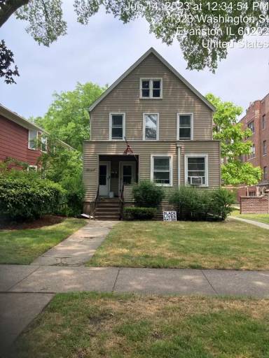 Main picture of 1323 Washington St