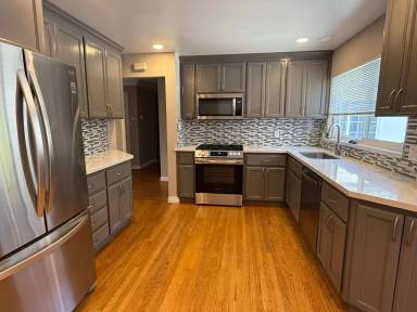 Main picture of 1694 Lyle Dr