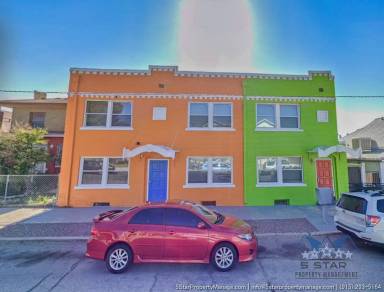 Main picture of 1104 Arizona Ave