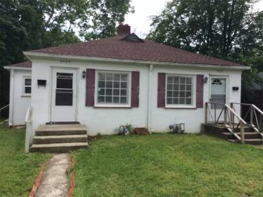 Main picture of 4423 E 36th St