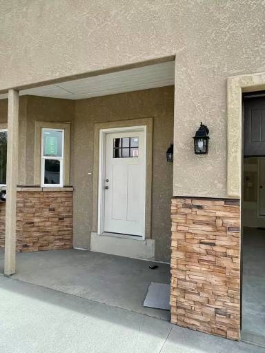 Main picture of 2870 Streamside Ave
