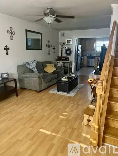 Main picture of 3013 Ridgelake Dr