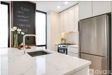 Main picture of 635 4th Ave