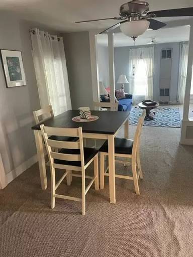 Main picture of 8 Harrison Ave