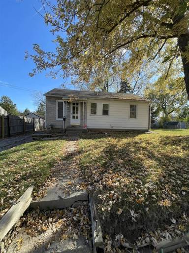 Main picture of 2921 Brandon St