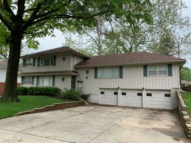 Main picture of 8428 Travis Ln