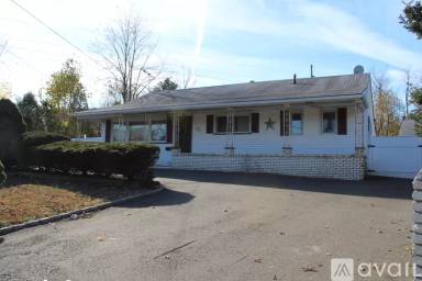 Main picture of 67 Ernston Rd