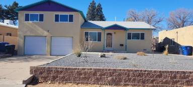 Main picture of 1511 Rita Dr NE