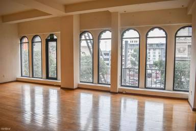 Main picture of Spring Arcade Building