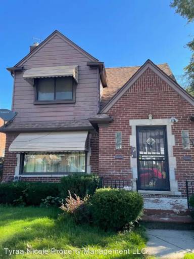 Main picture of 17192 Monica St