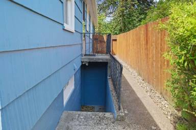 Main picture of 4810 N 25th St