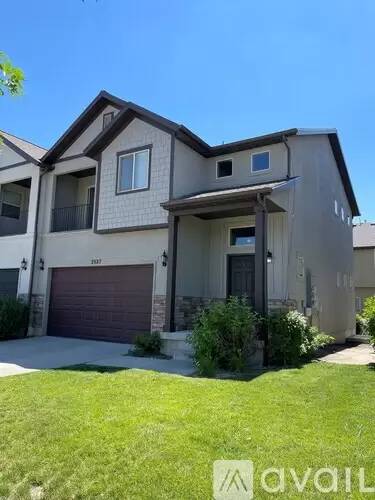 Main picture of 2527 N Garden Dr