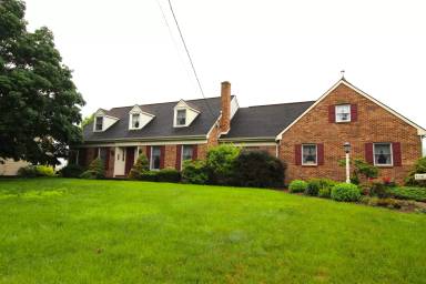 Main picture of 522 Overlys Grove Rd