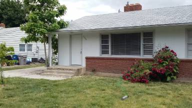 Main picture of 5706 W Freemont St