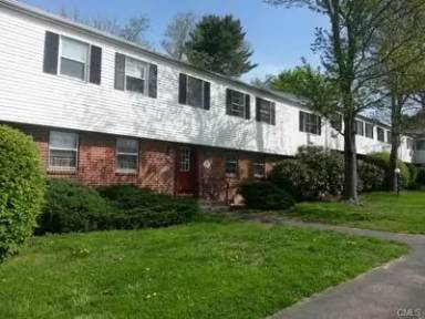 Main picture of 27 Fairview Dr