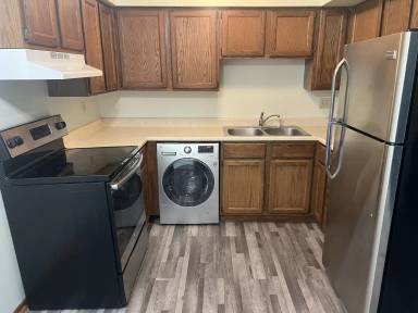 Main picture of 3070 4th St