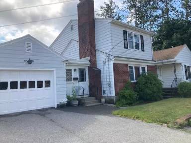 Main picture of 5 Stanley Rd