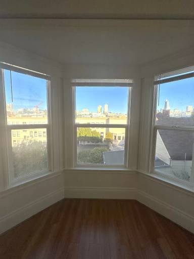 Main picture of 2614 Gough St