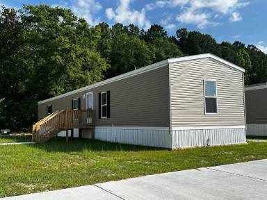 Main picture of 329 Jacobs Way