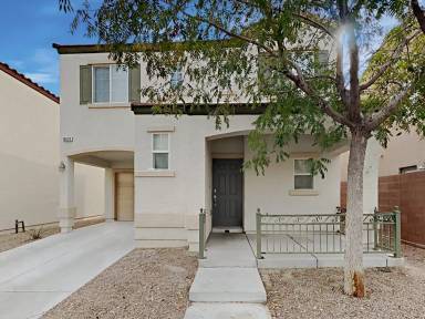 Main picture of 10639 Gibbous Moon Dr