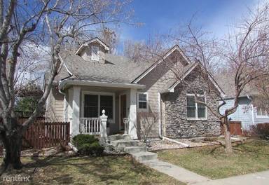 Main picture of 1833 Indian Hills Cir