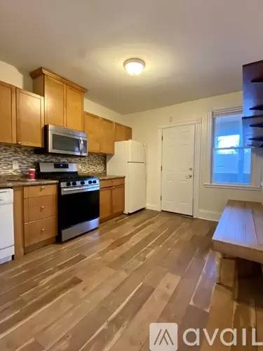 Main picture of 257 Beacon St