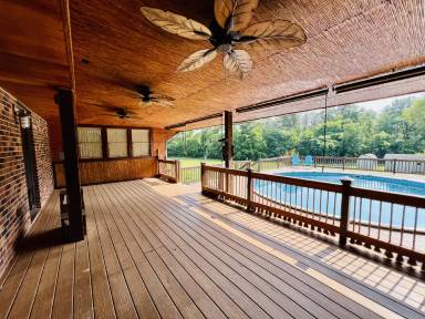 Main picture of 724 Butler Rd