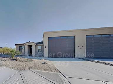 Main picture of 2890 Palisades Dr