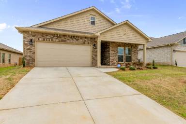Main picture of 110 Fellington Ct