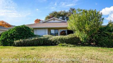 Main picture of 312 Oak Leaf Cir