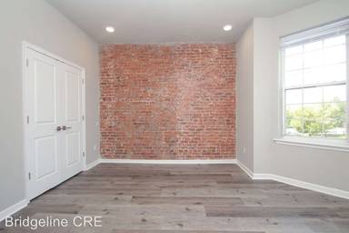 Main picture of 2217 N 33rd St