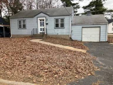 Main picture of 360 S Harvey Ave