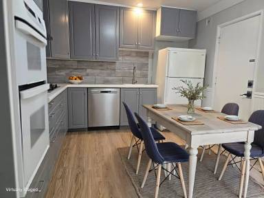 Main picture of 8991 Hoffman Way