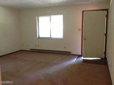 Main picture of 250 Teddy Ave