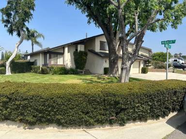 Main picture of 5993 Nina Ct