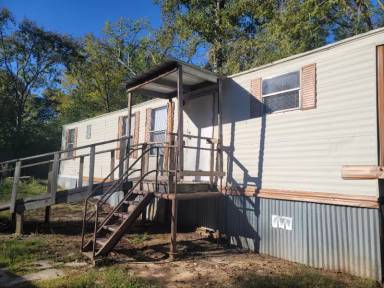 Main picture of 413 Miller St