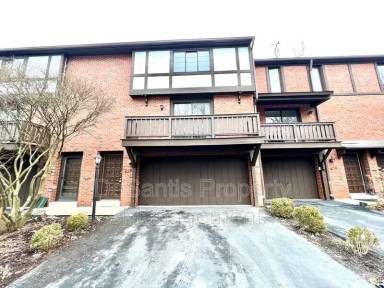 Main picture of 103 Little Glen Dr