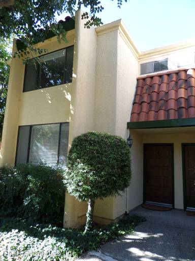 Main picture of 128 W Alamar Ave