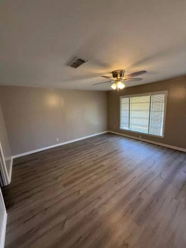 Main picture of 2111 37th St