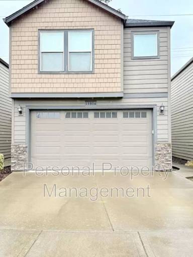 Main picture of 13016 NE 28th Way