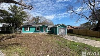 Main picture of 321 Woodland Ave