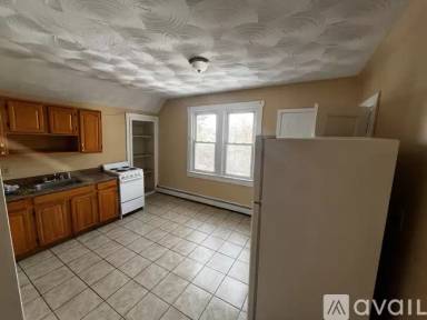 Main picture of 115 Clay St